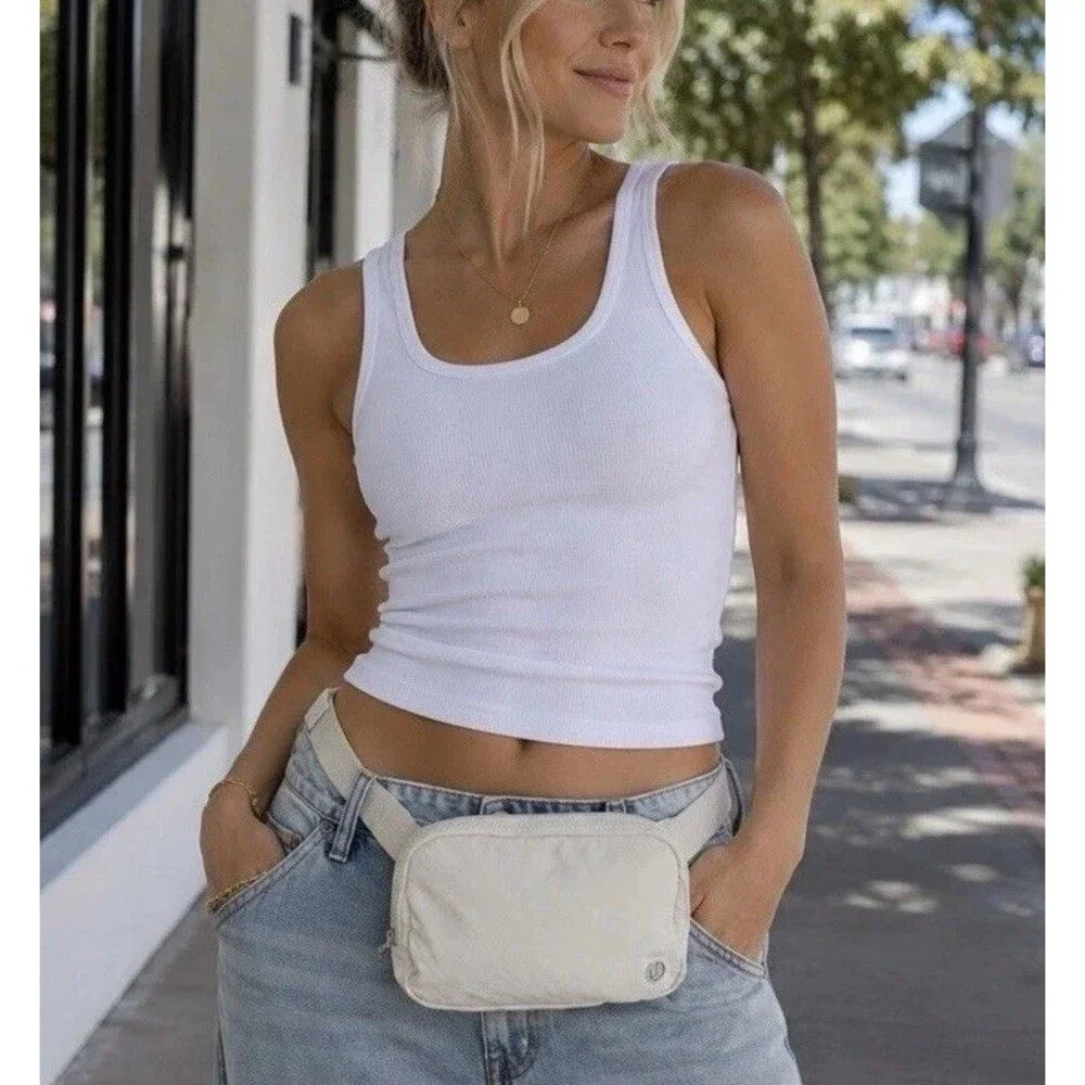 Lululemon Everywhere Belt Bag One Size LU9B8PS WNDM White/cream